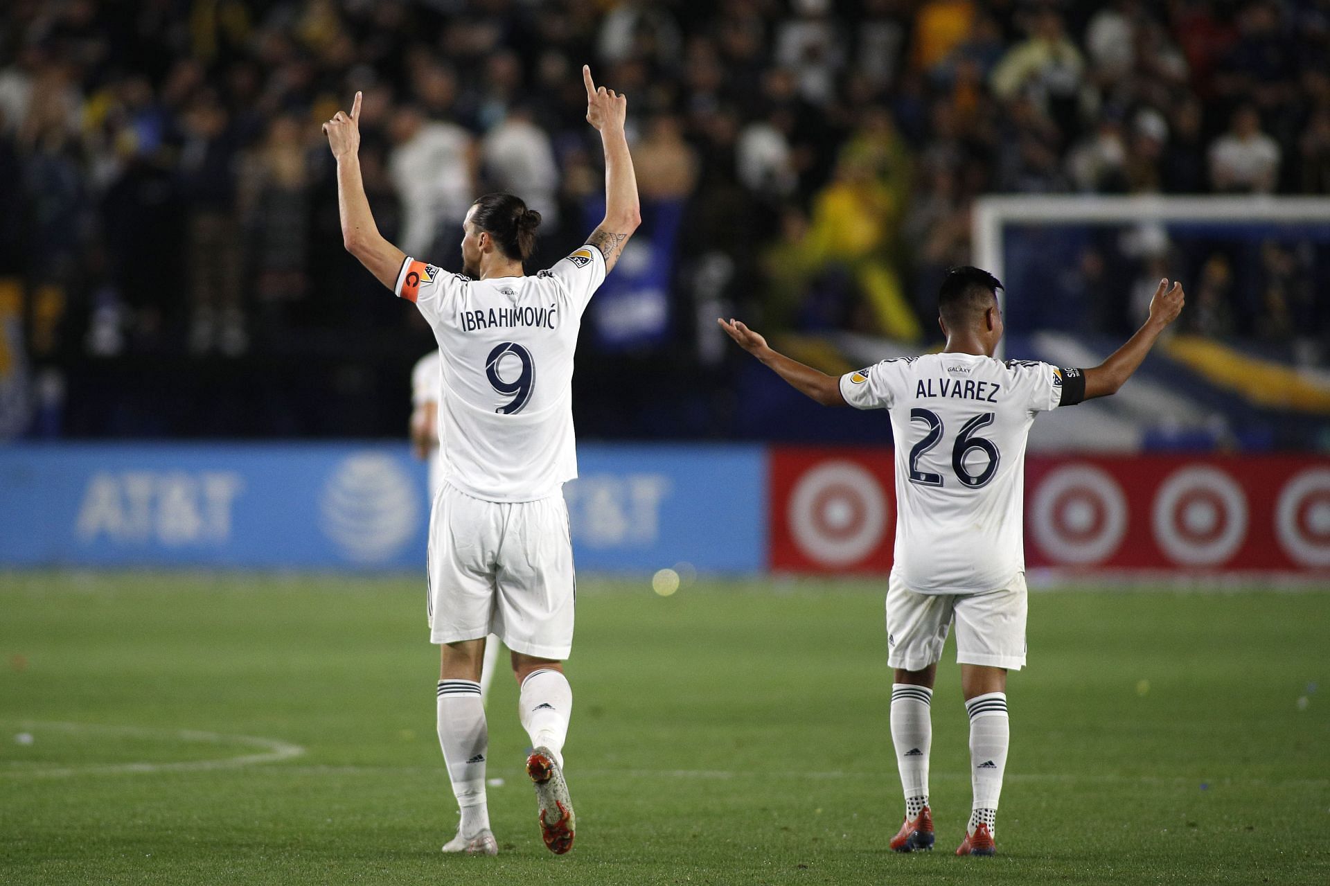 Chicago Fire v Los Angeles Galaxy