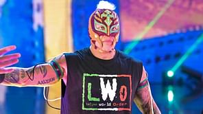 Rey Mysterio catches up with the next "big star" of WWE after SmackDown goes off the air