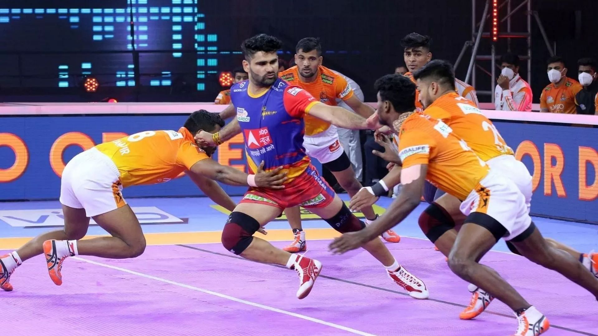 up yoddhas retained pardeep narwal