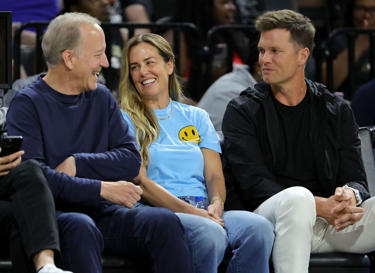 IN PHOTOS Tom Brady recaps African safari trip with daughter Vivian