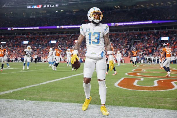 How Tall Is Keenan Allen? | Keenan Allen Height