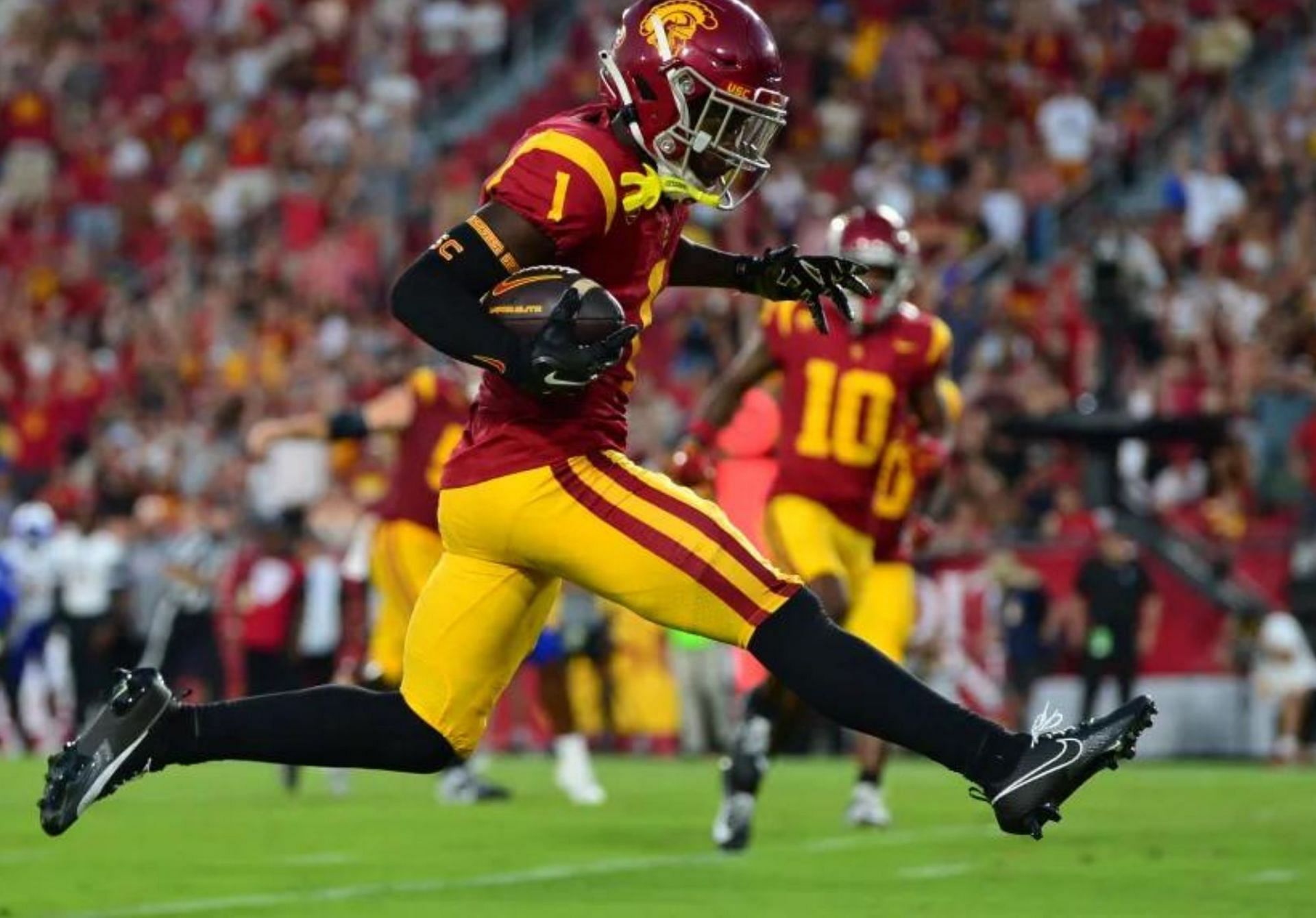 Zachariah Branch 40 Time: How Fast Is The USC Wide Receiver?