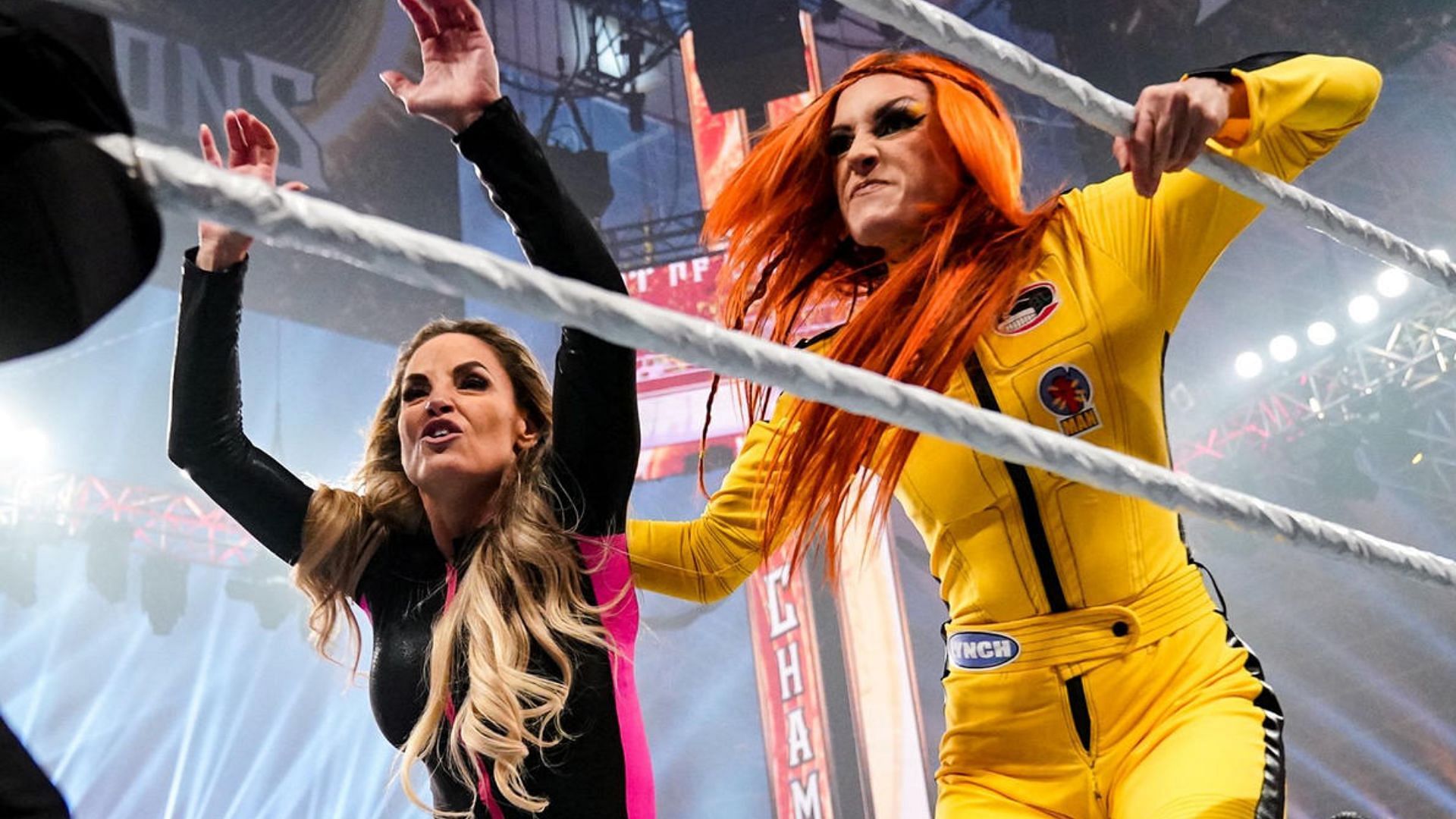 Why Was Becky Lynch Vs Trish Stratus Not The Main Event Of WWE RAW ...