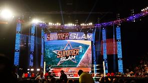 Watch: former WWE champion botches interference in major title match at SummerSlam