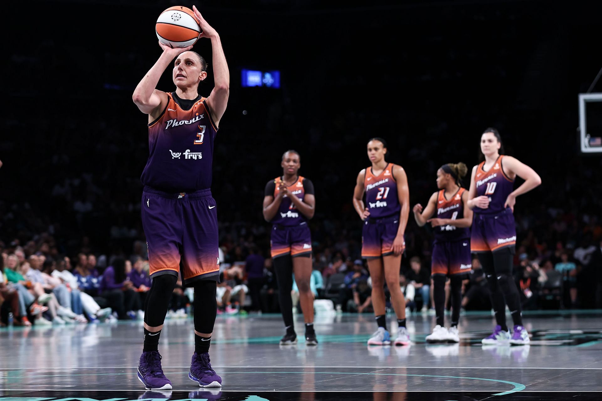 Phoenix Mercury v New York Liberty