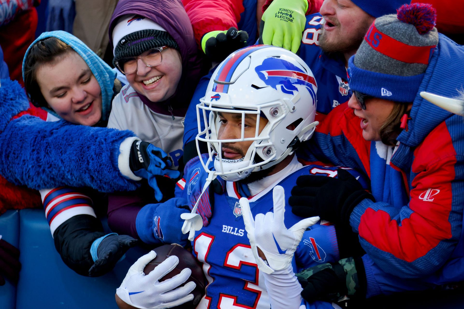 Bills: Stefon Diggs praises Gabe Davis as WR1 at training camp