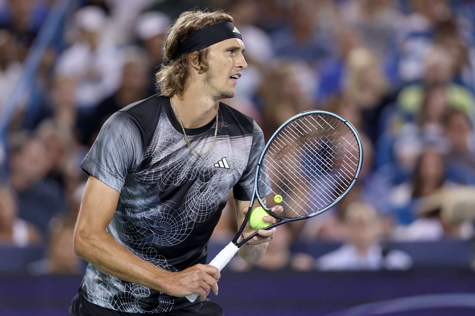 Alexander Zverev in action at the Western &amp; Southern Open
