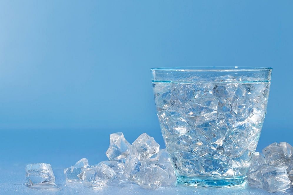 Iced water (Image via Freepik)