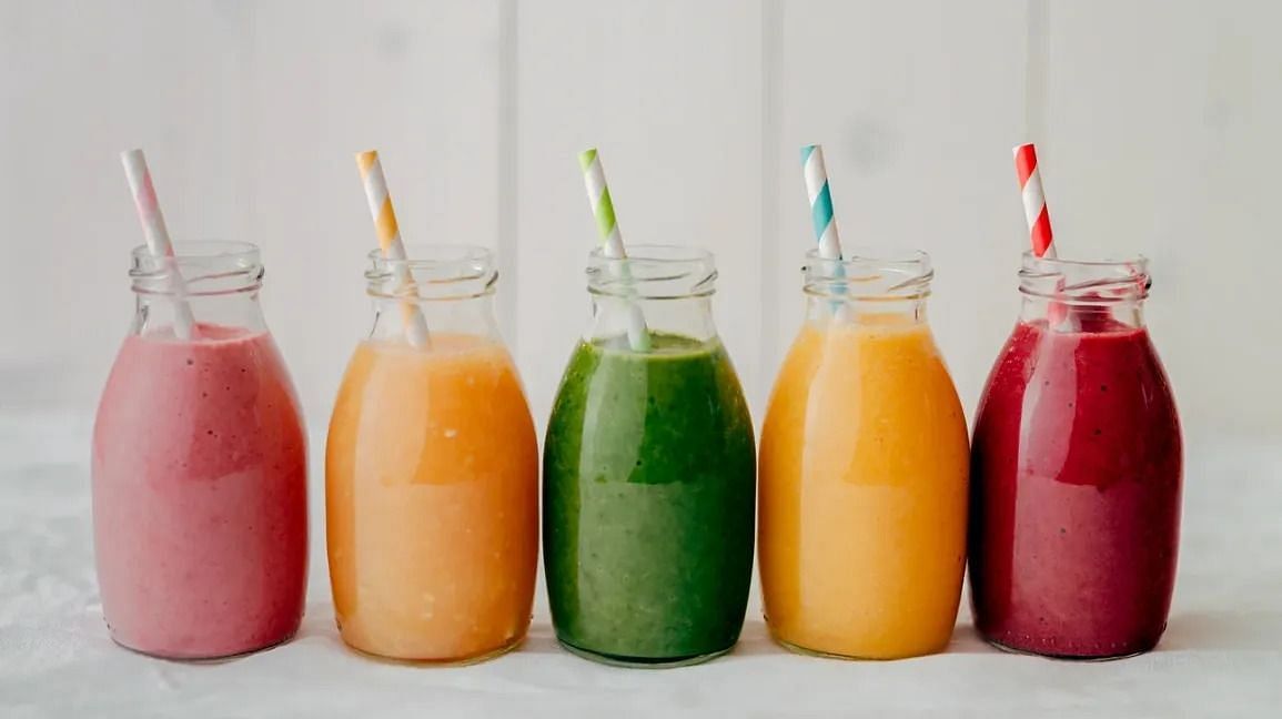 Juice for high blood pressure (Image via Getty Images)