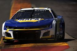 “Your crew chief is costing you everything”: Chase Elliott running out of fuel mid-race angers fans as they call for Alan Gustafson’s sacking