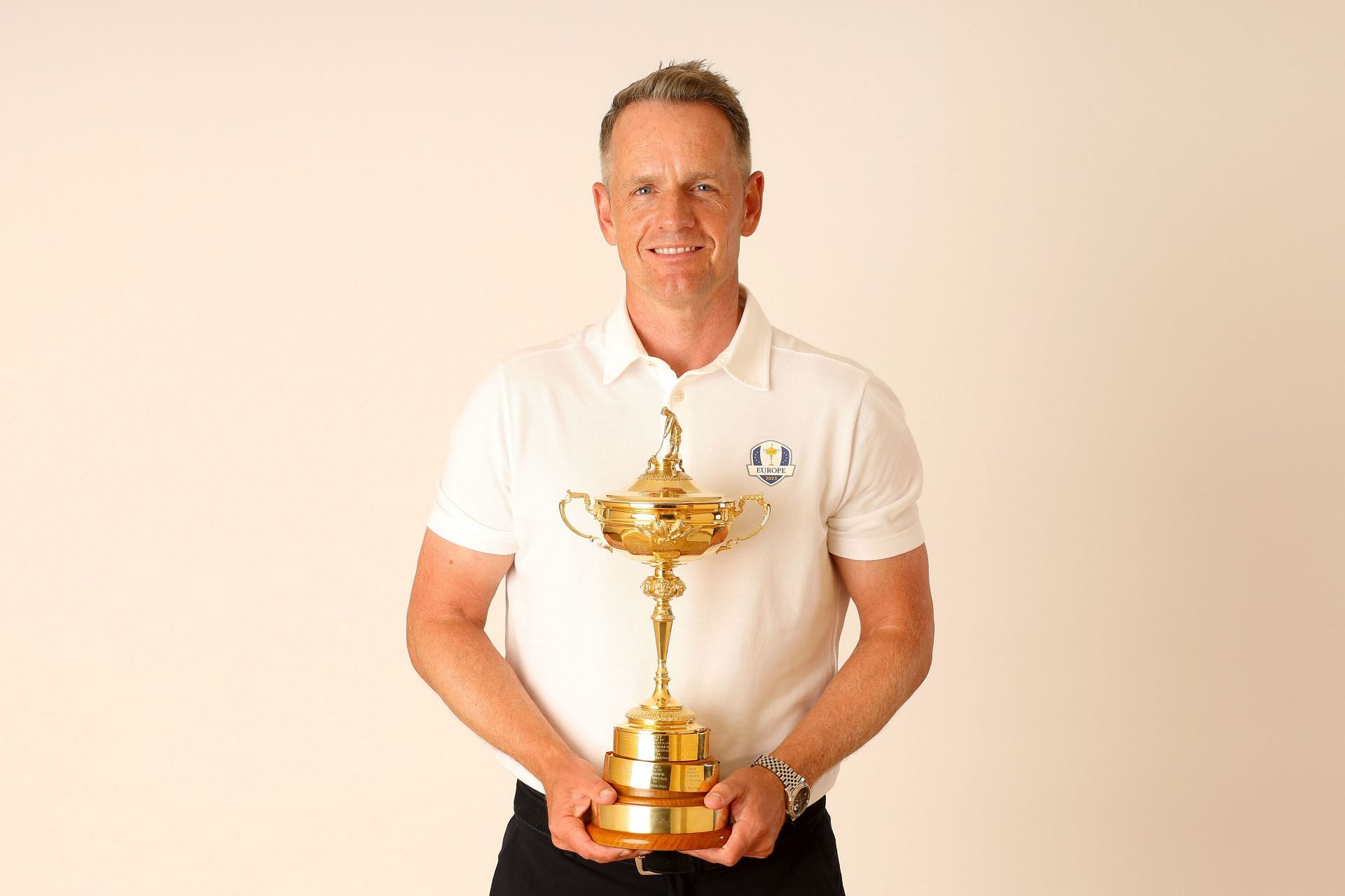 Europe captain Luke Donald poses with 2023 Ryder Cup trophy (Image via Getty)