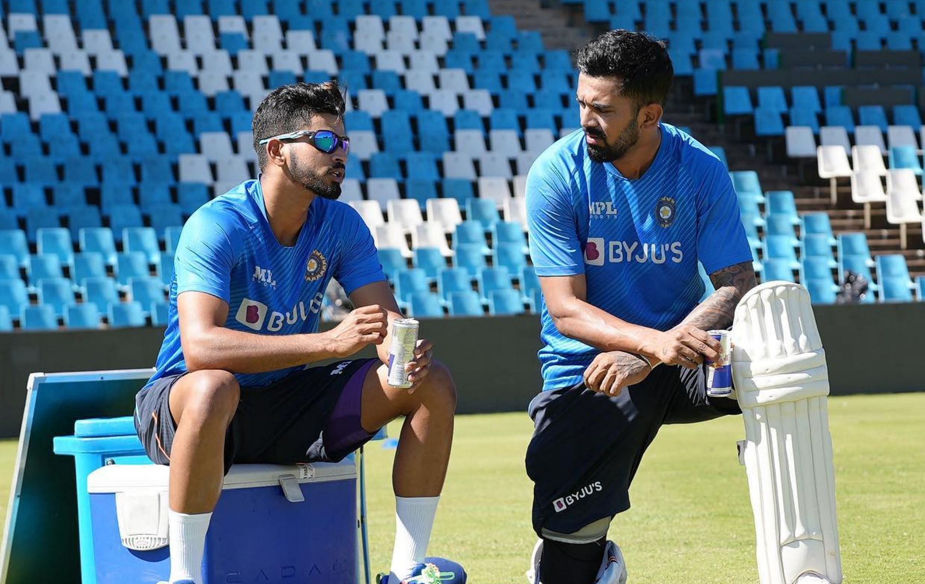 Shreyas Iyer (L) with KL Rahul. (Pic: Instagram)