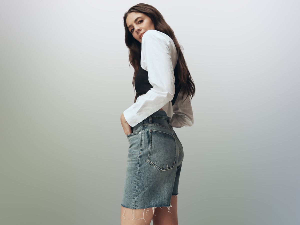 The Denim Baggie Shorts ( image via Madewell)