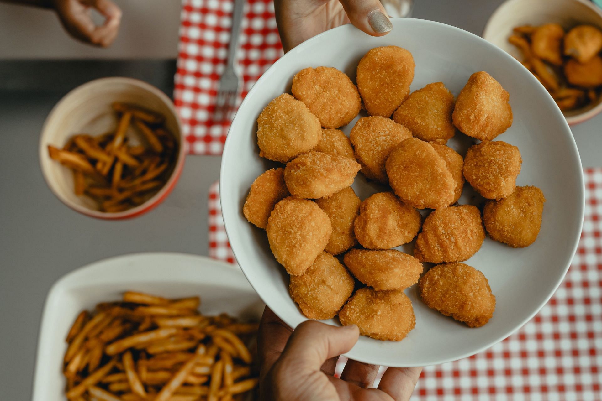 Chicken nuggets are highly processed foods. (Image via Unsplash/Tyson)