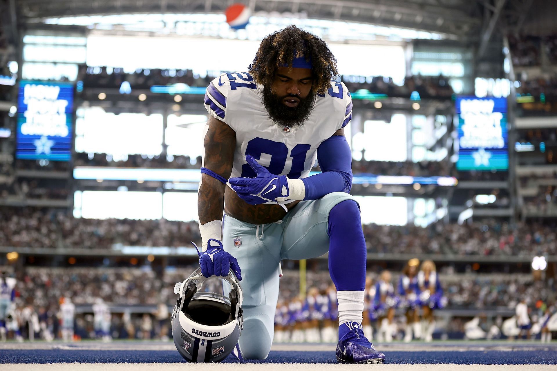 New England Patriots Ezekiel Elliott Endures Dreary Dallas Cowboys