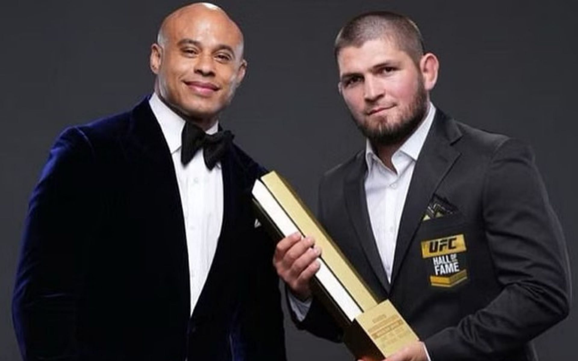 Ali Abdelaziz with Khabib Nurmagomedov [Image courtesy: @aliabdelaziz on Instagram]