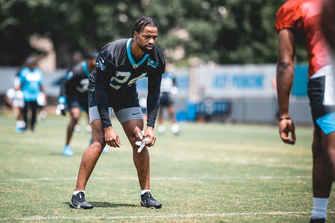 Which player played for Texans and Jaguars? NFL Immaculate Grid answers for August 8