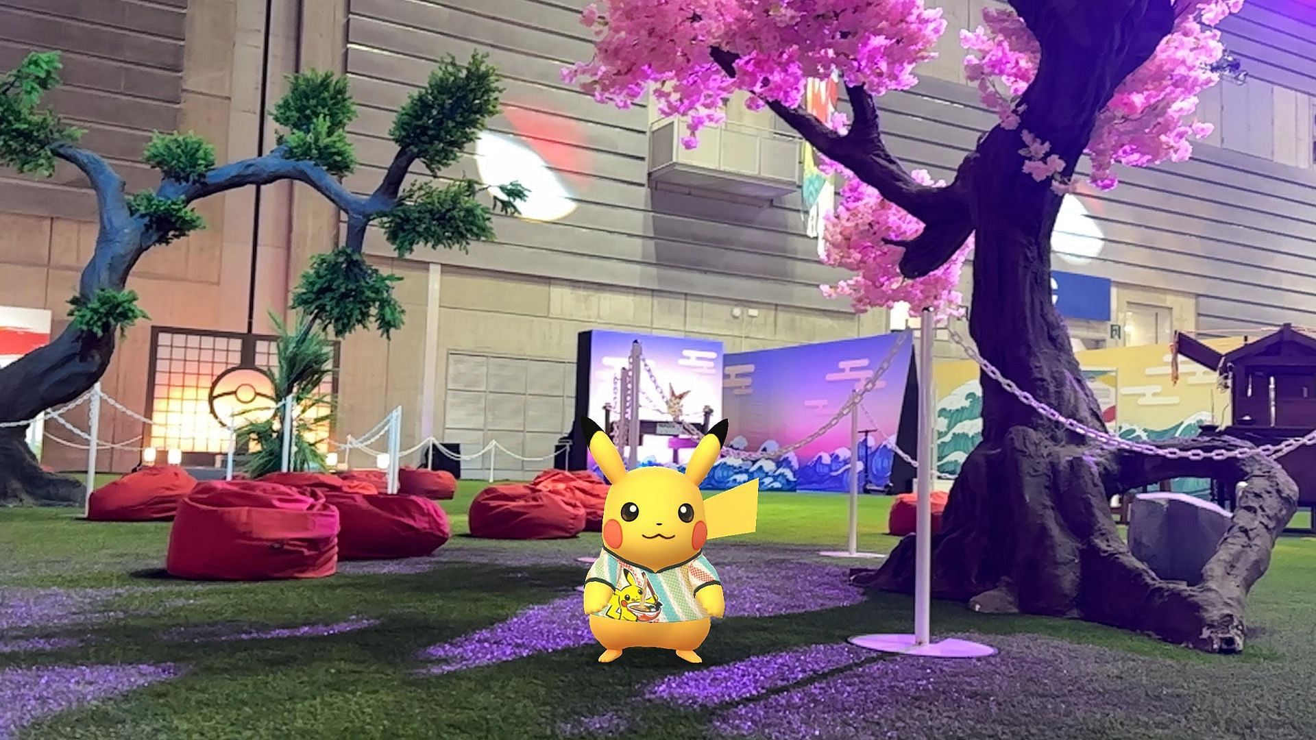 This limited-time Pikachu can be caught right now in Pokemon GO (Image via Niantic)