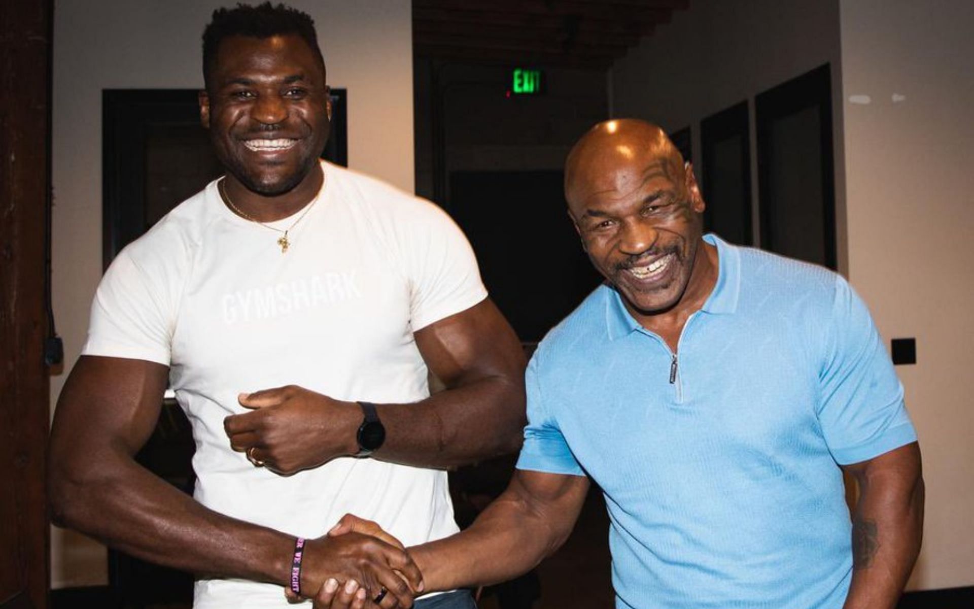 Francis Ngannou (left) and Mike Tyson (right) (Image credits @MirrorFighting on Twitter)
