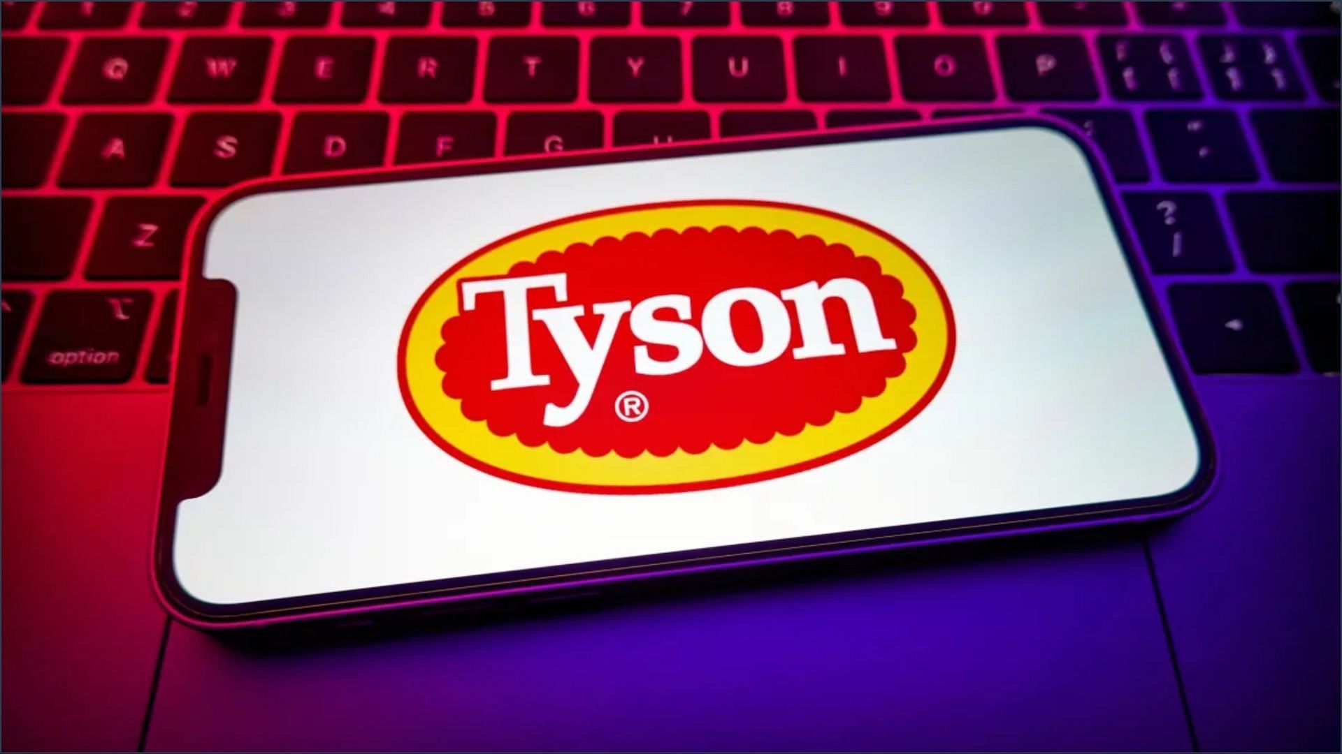 Tyson Foods Inc. was forced to close four more plants following a decline in demand (Image via Sheldon Cooper / Getty Images)