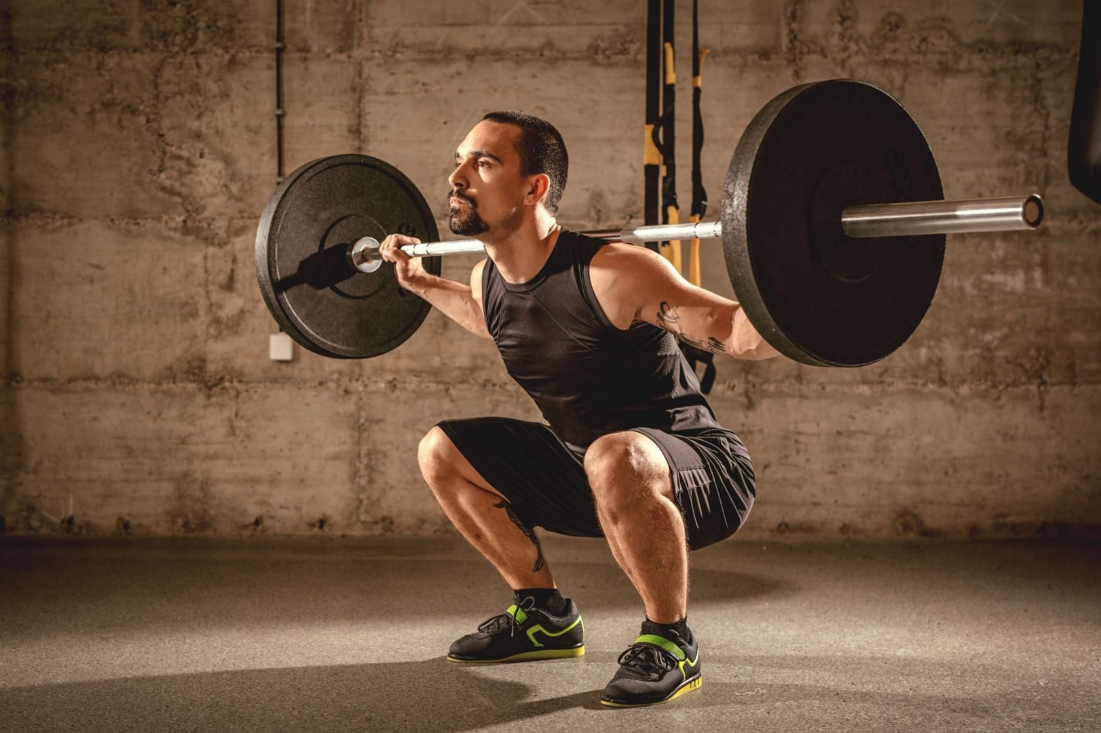 Eccentric exercise (Image via Getty Images)