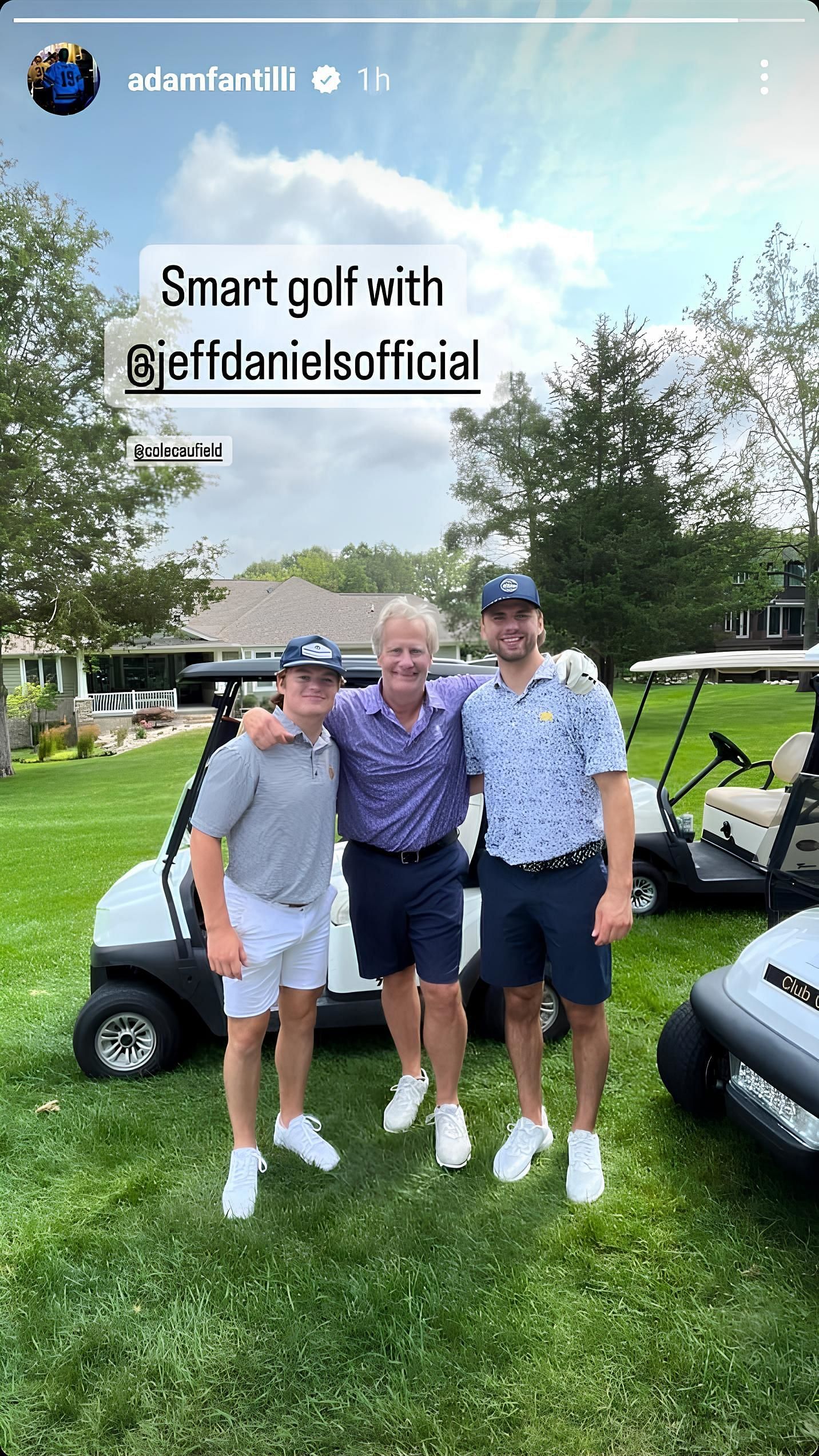 Adam Fantilli flaunted a picture with Jeff Daniels on his Instagram story