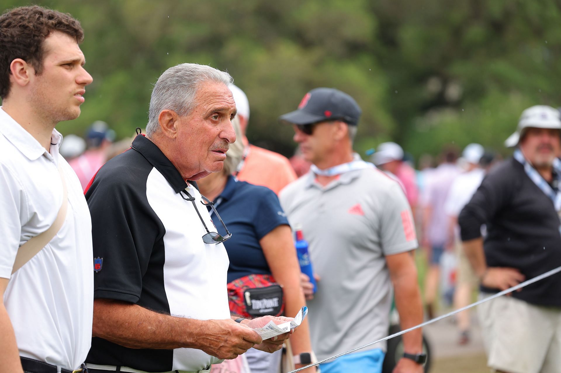 Falcons' Arthur Blank buys third franchise in Tiger Woods' new golf league