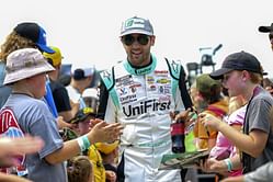 “Who is your boyfriend? Chase Elliott forever”: Young NASCAR fan’s adorable interaction with HMS driver pre-race at Daytona