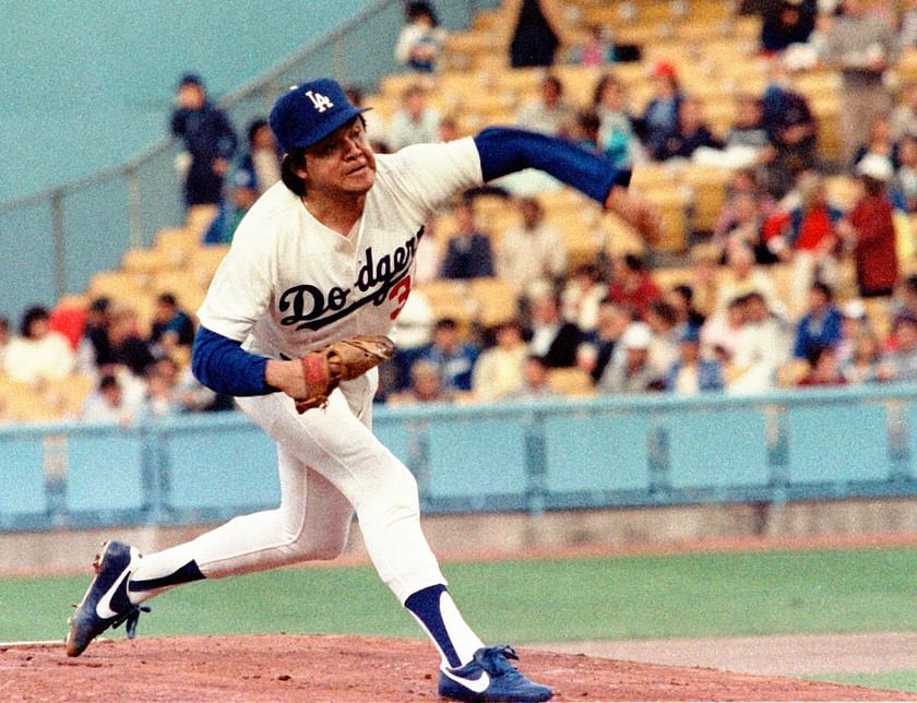 Legendary L.A. Dodgers' pitcher Fernando Valenzuela becomes a U.S.