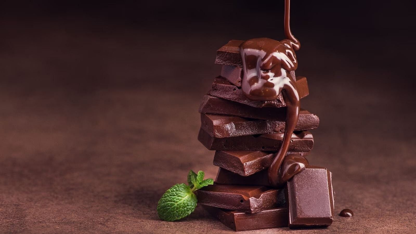 Dark-chocolate (Image via Getty Images)