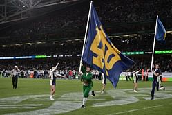 Legendary sportscaster Tony Roberts's Notre Dame Fighting Irish football gig happened to be the golden years of his illustrious broadcasting career