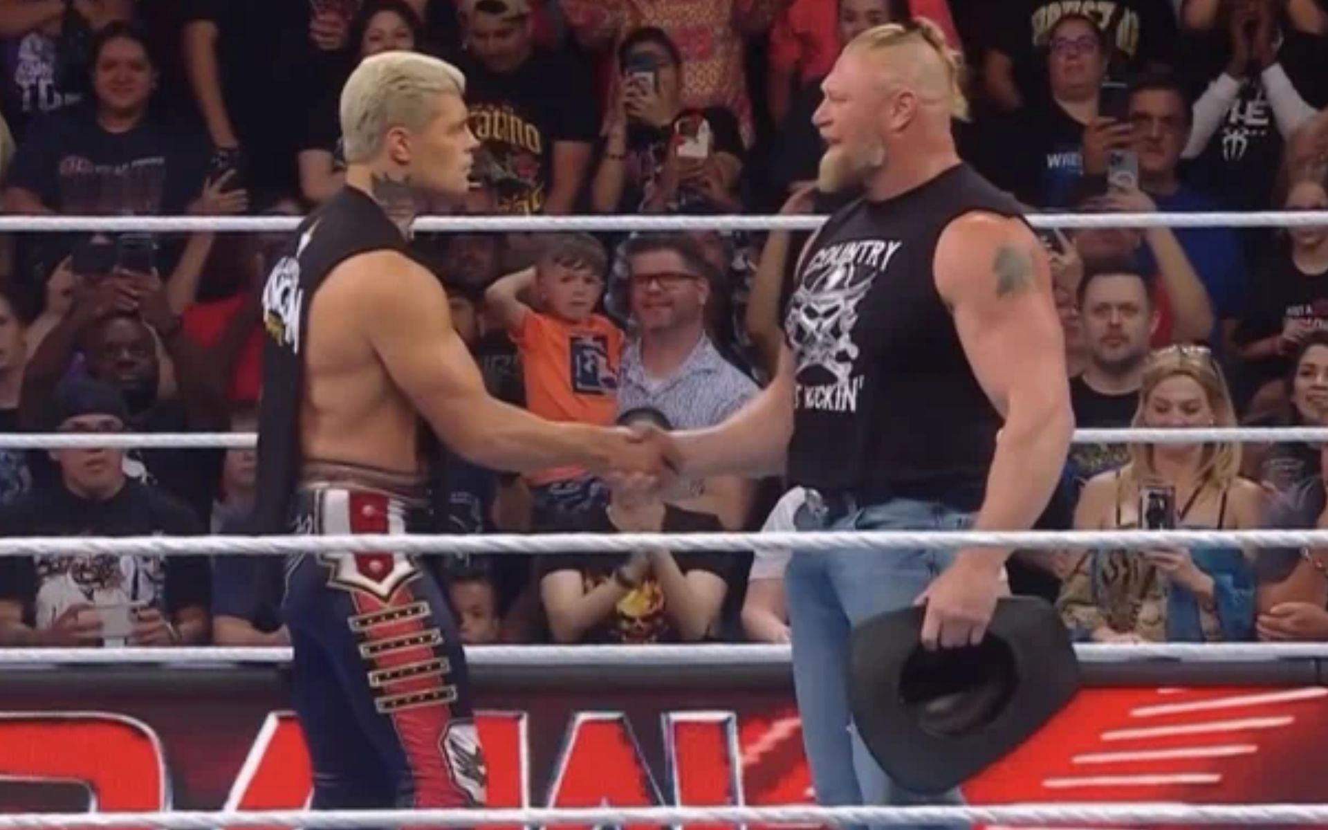Did WWE make an obvious mistake on RAW?