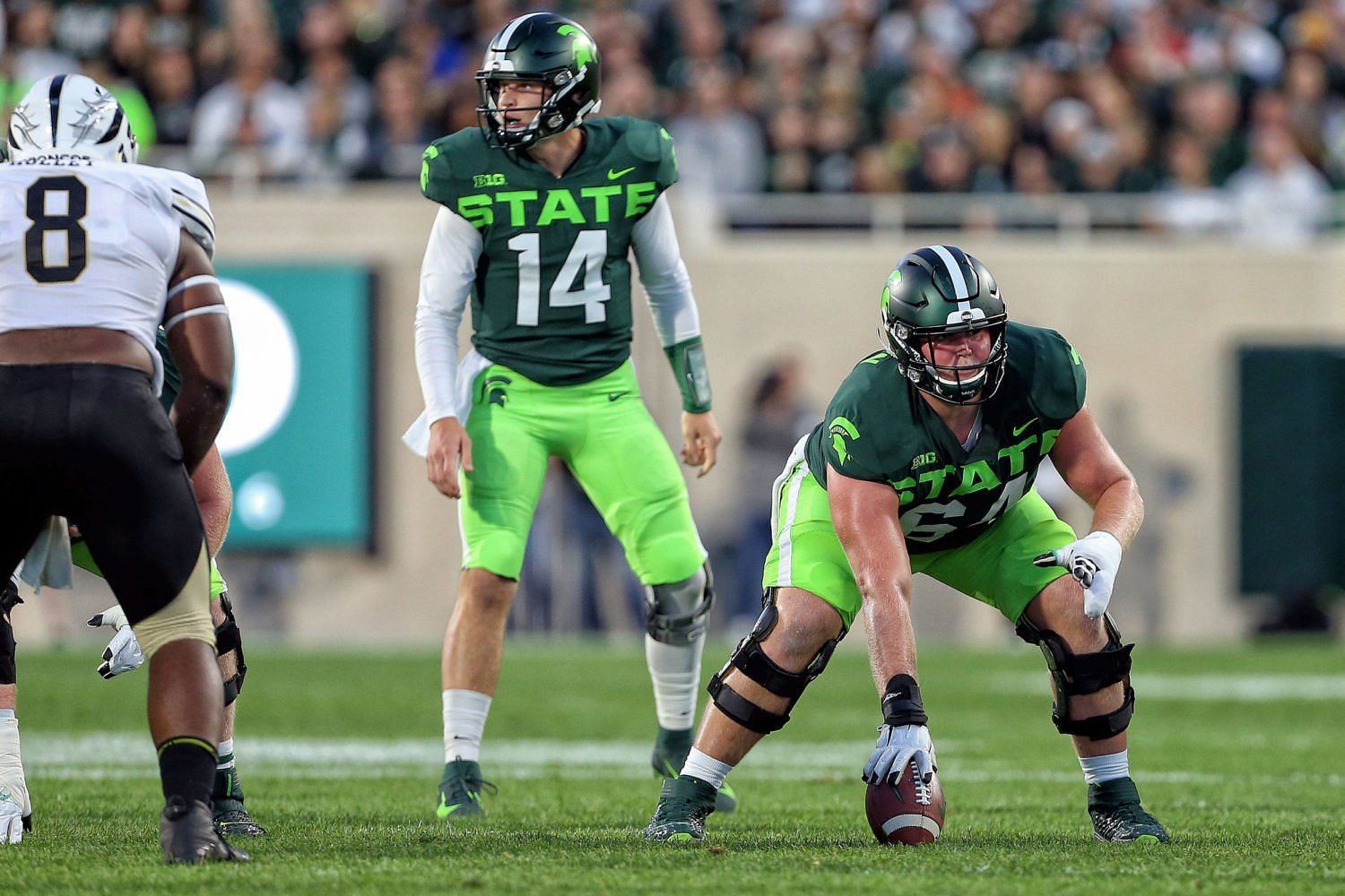 Neon-like uniforms: yikes. (Mike Carter/USA Today)