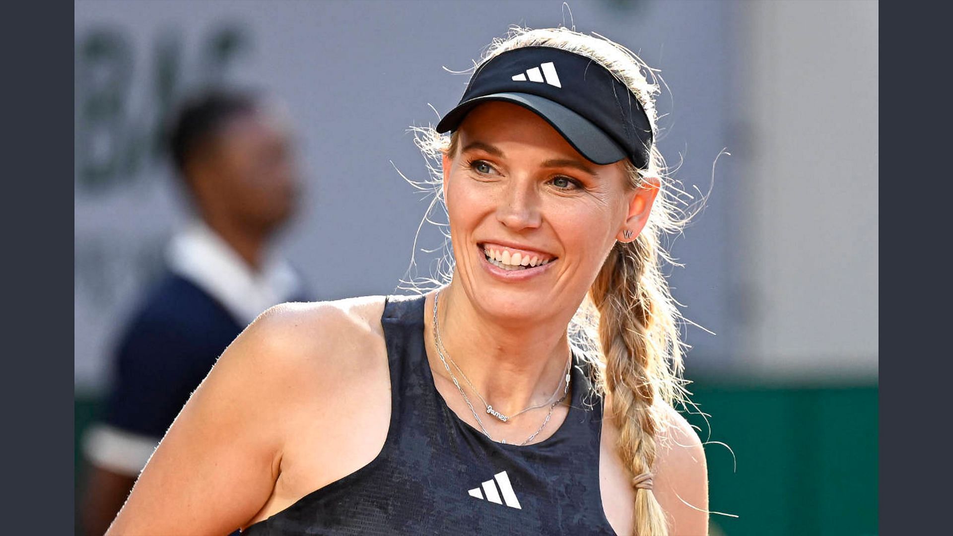 Caroline Wozniacki earns immense crowd support on return to US Open