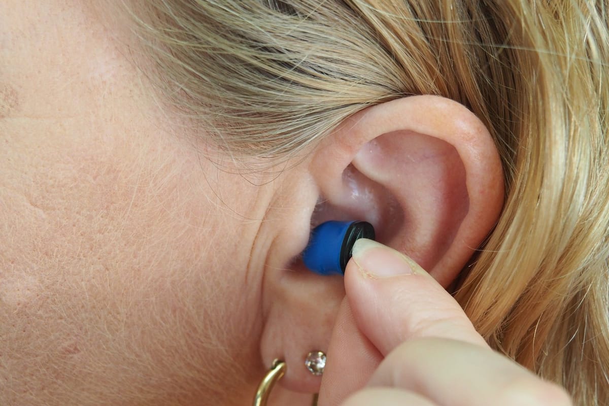 Ear pain after swimming Some effective ways to get rid of it