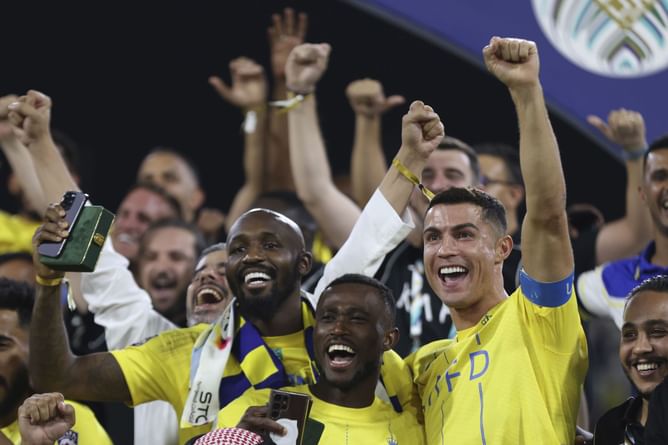"He has a lot of focus on everyday football" - Al-Nassr boss Luis Castro in awe of Cristiano Ronaldo's 'contagious energy'
