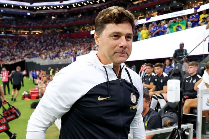 “Best goalkeeper in the MLS by a country mile” - Brad Friedel heaps praise on imminent Chelsea signing