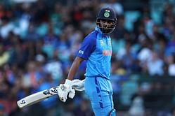 “I worry about his selection now with this niggle” - Sanjay Manjrekar reacts to KL Rahul’s latest injury scare