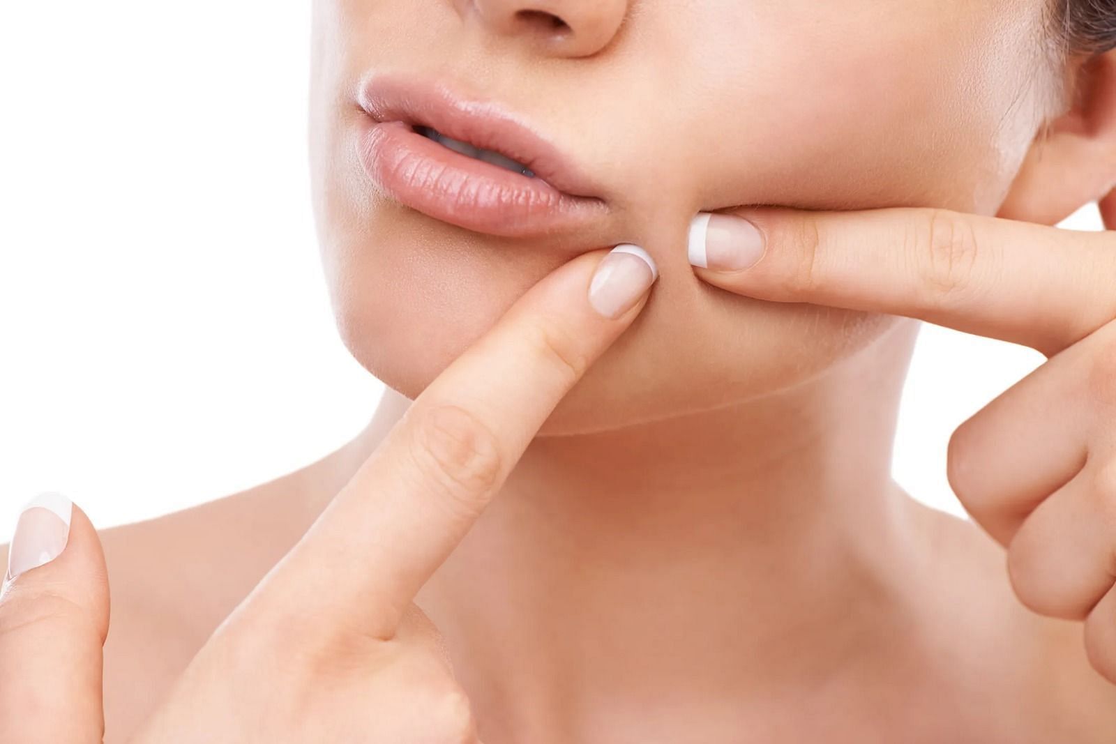 Pimple picking is bad for skincare (Image via Getty Images)