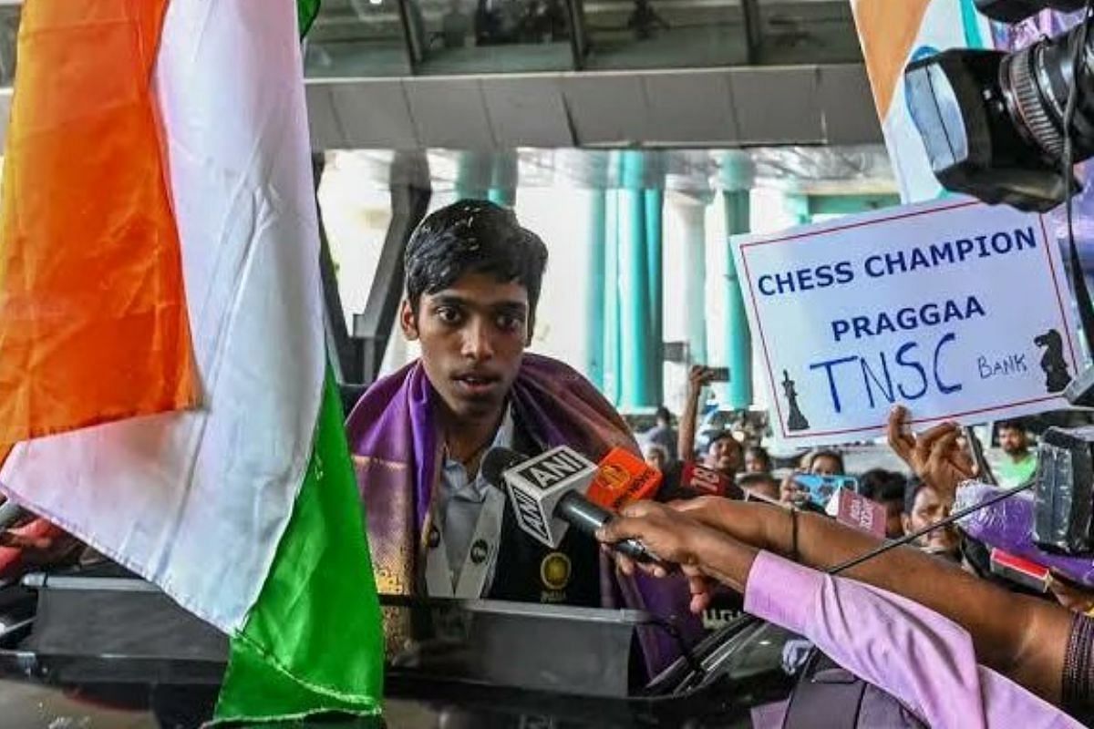 Praggnanandhaa receives rousing welcome upon his arrival (Image: Chess Base India/X)