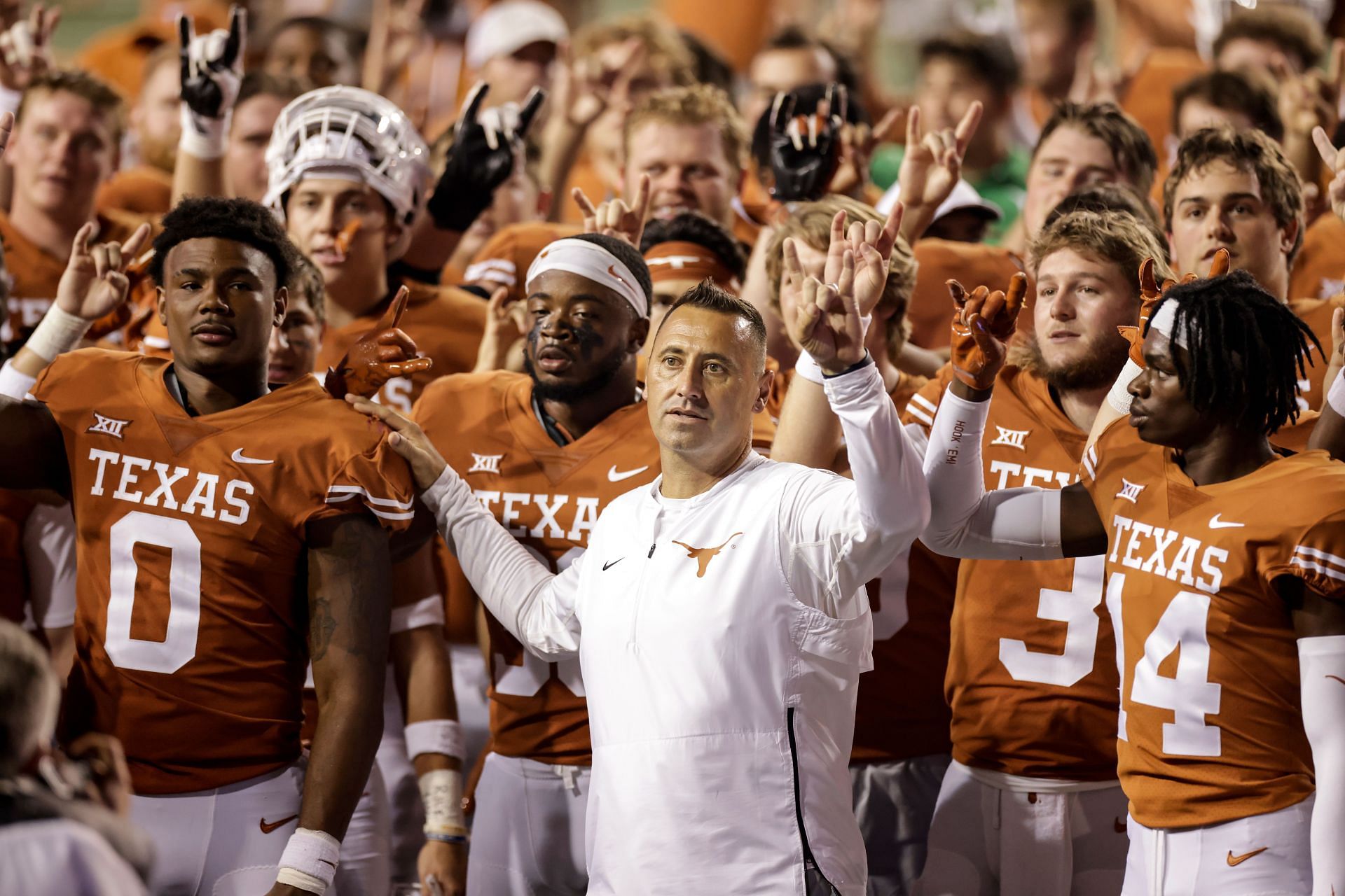 Texas Longhorns football: Steve Sarkisian 'had all intentions' of playing  Arch Manning against Rice