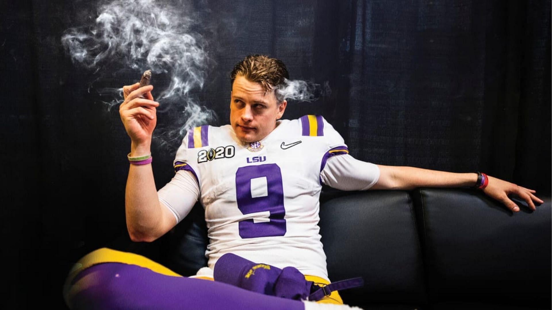 A Reddit user finds himself in a fix after dressing up as Joe Burrow for bedroom adventures.