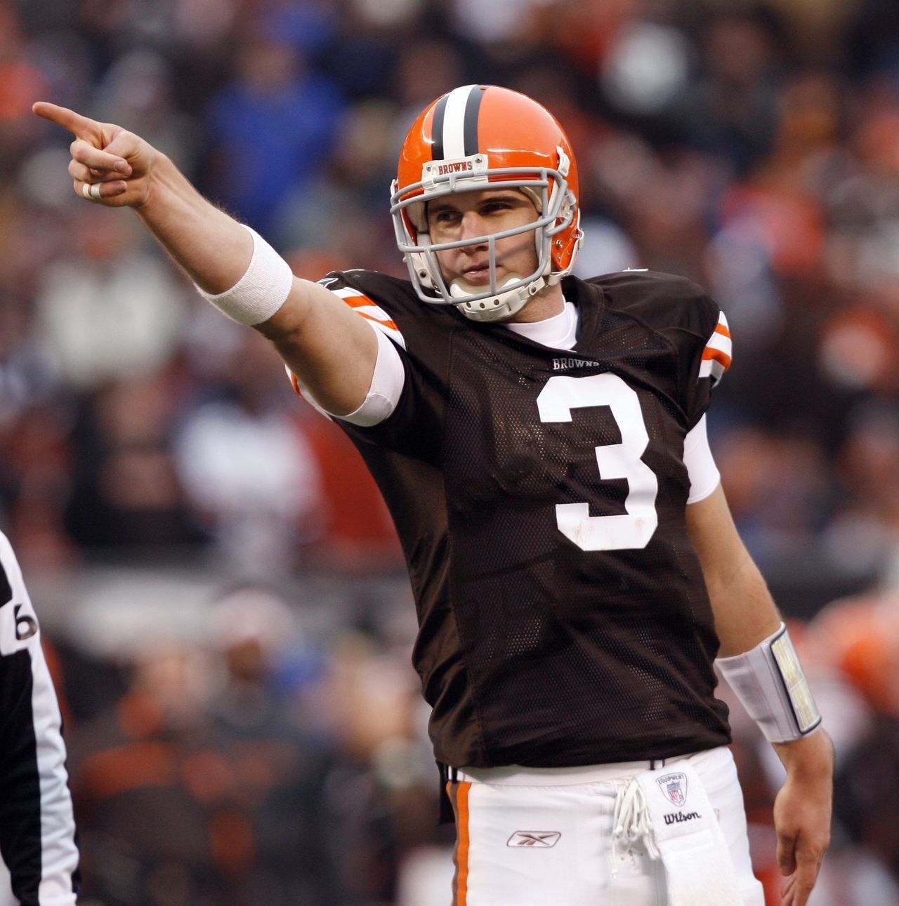 No QB answers for Browns