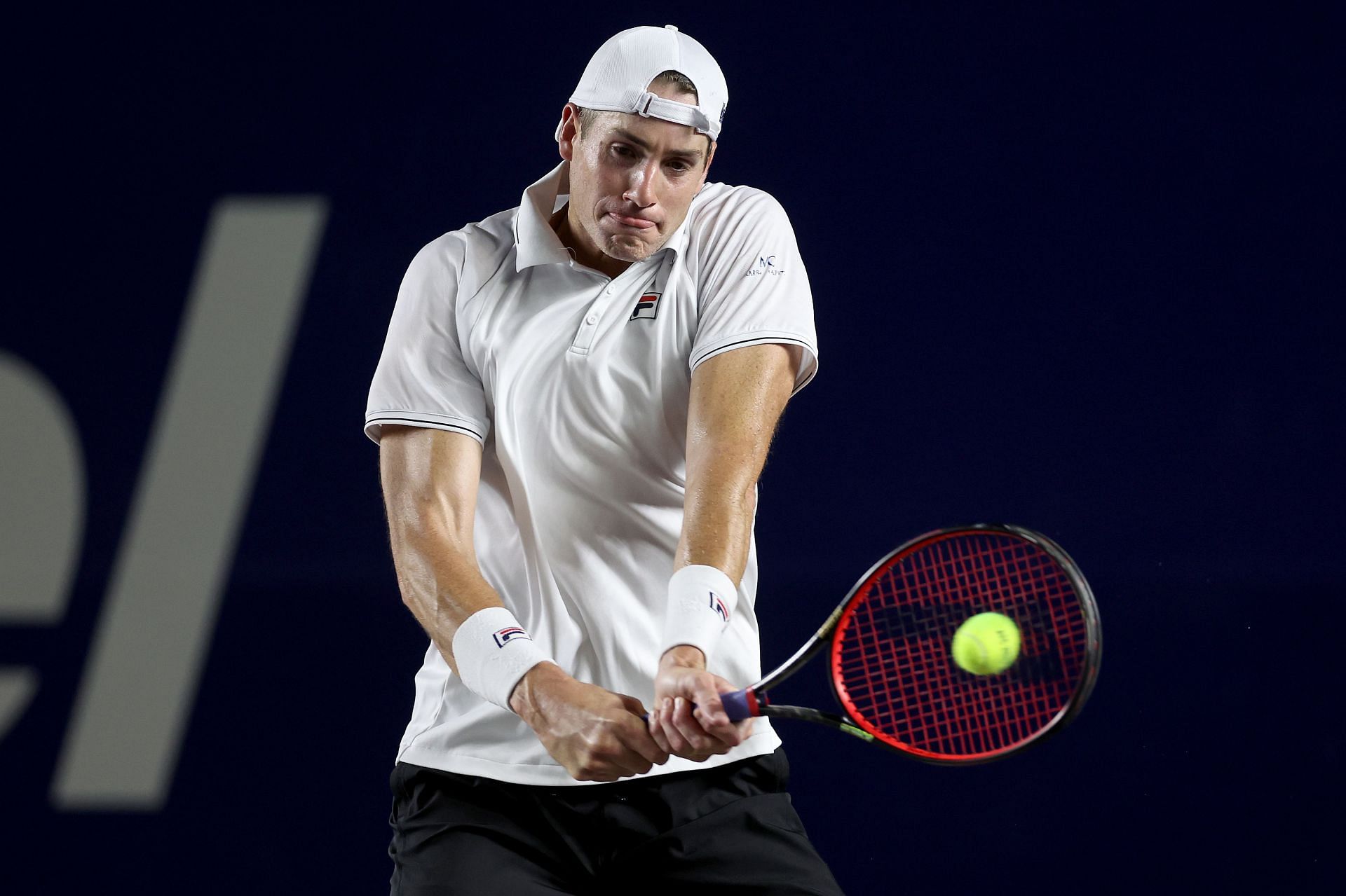 John Isner beat Rinky Hijikata in the first round