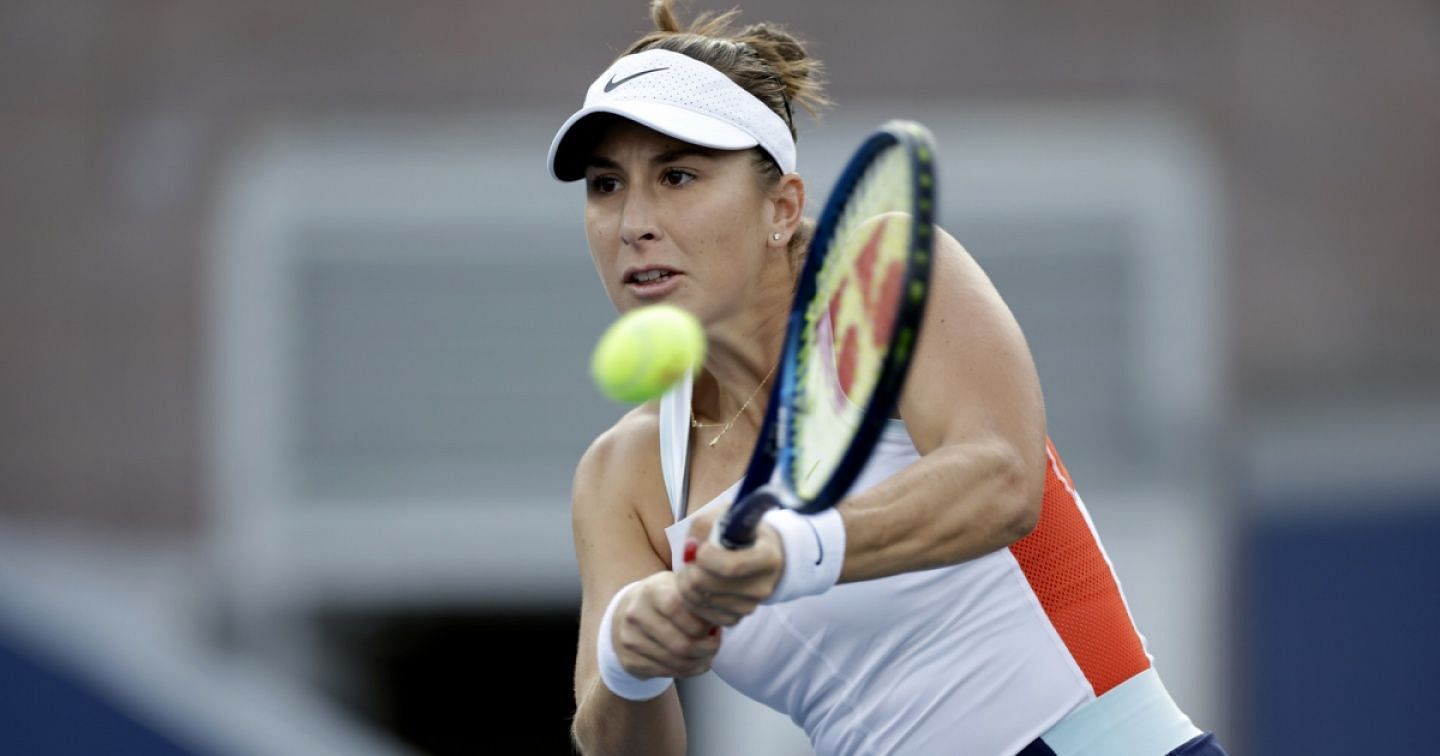 Belinda Bencic hits a backhand