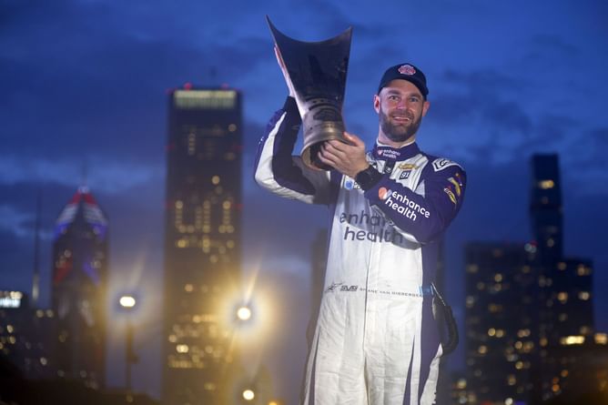 Shane van Gisbergen set for double duty at Indianapolis as he announces NASCAR Truck debut with Niece Motorsports