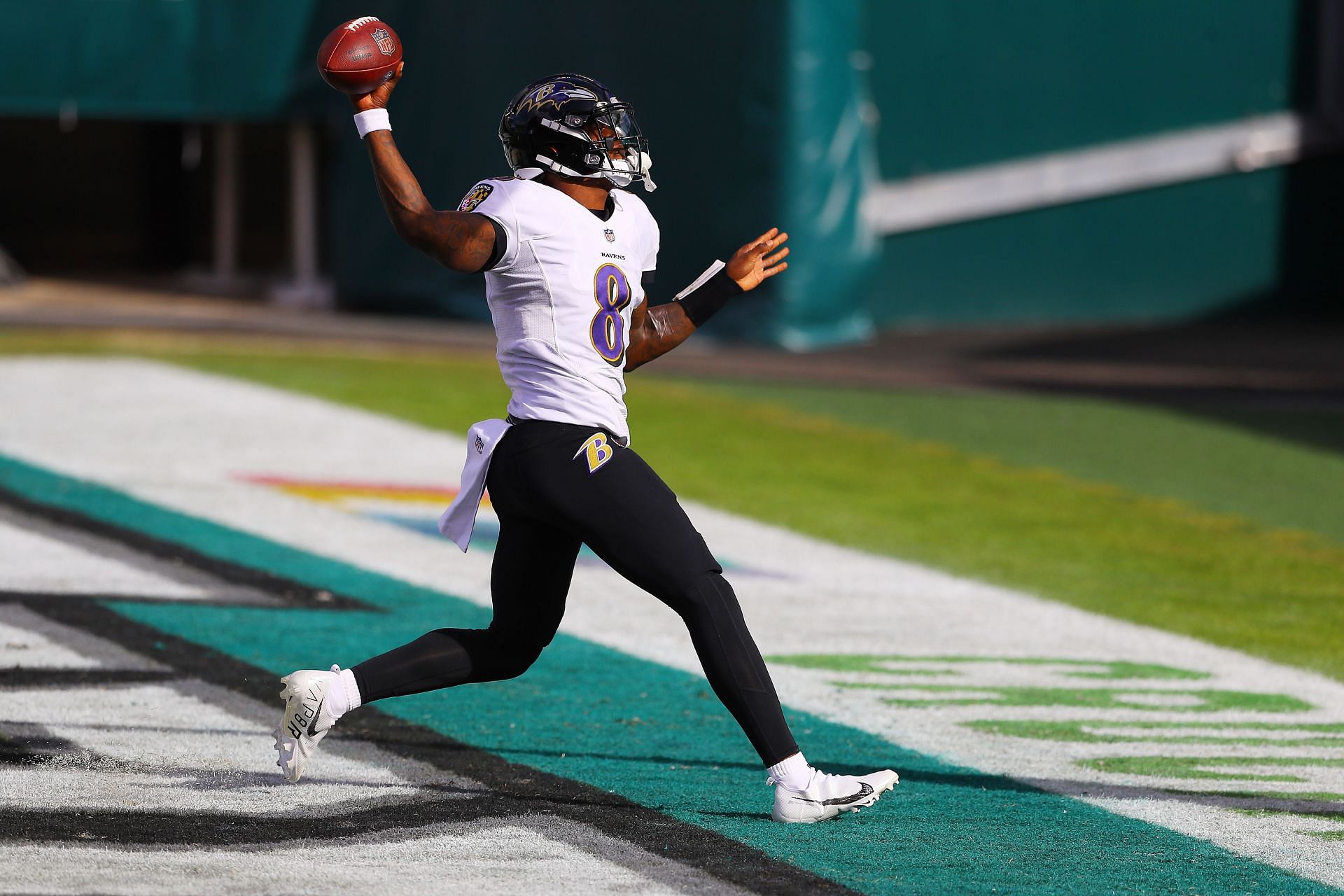 Lamar Jackson during Baltimore Ravens v Philadelphia Eagles