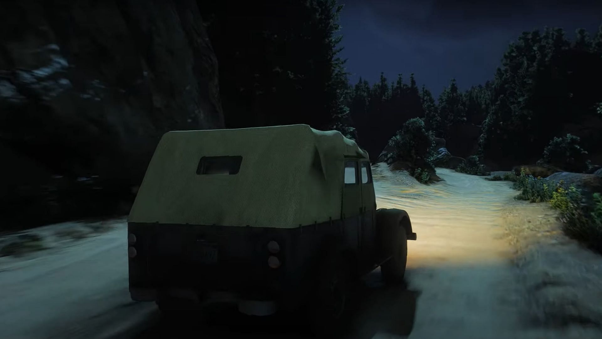 A screenshot of the modded nighttime scenery (Image via YouTube/@Gam3_4_Lif3)