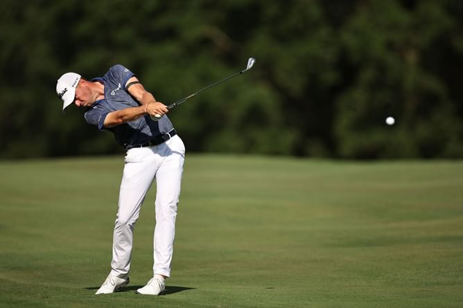 When will Justin Thomas resume play at Wyndham Championship on Saturday? Golfer's tee times explored