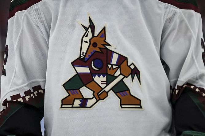 How does Coyotes' desire to purchase land in Mesa impact chances of NHL coming to Utah?